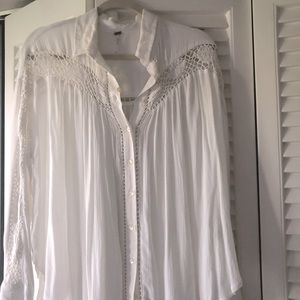 Free people brand new beautiful white blouse sz sm